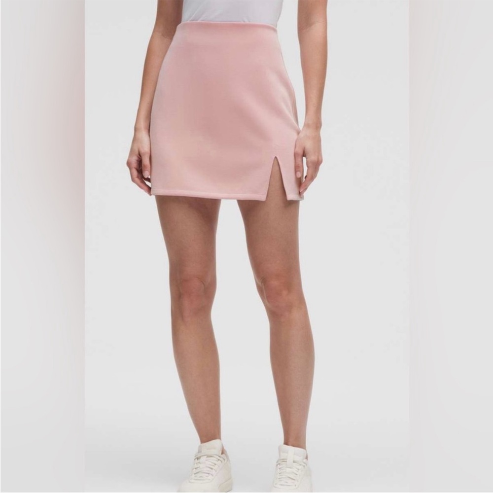 NWTLululemon Softstreme High-Rise Mini Skirt Pink Haze | Size: Medium